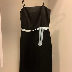 Laundry by Shelli Segal Strapless Black Formal Dress size 2 with blue bow